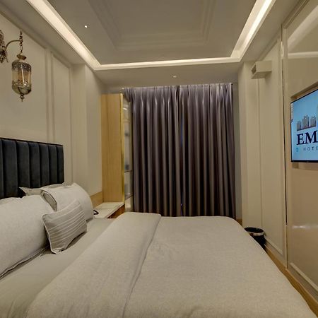 Empire Platinum Suites Nueva Delhi Exterior foto